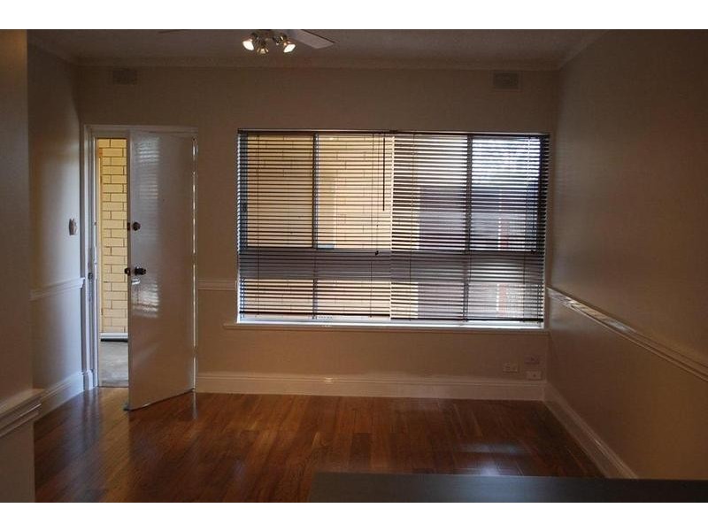 1/1a Winston Avenue, Cumberland Park SA 5041