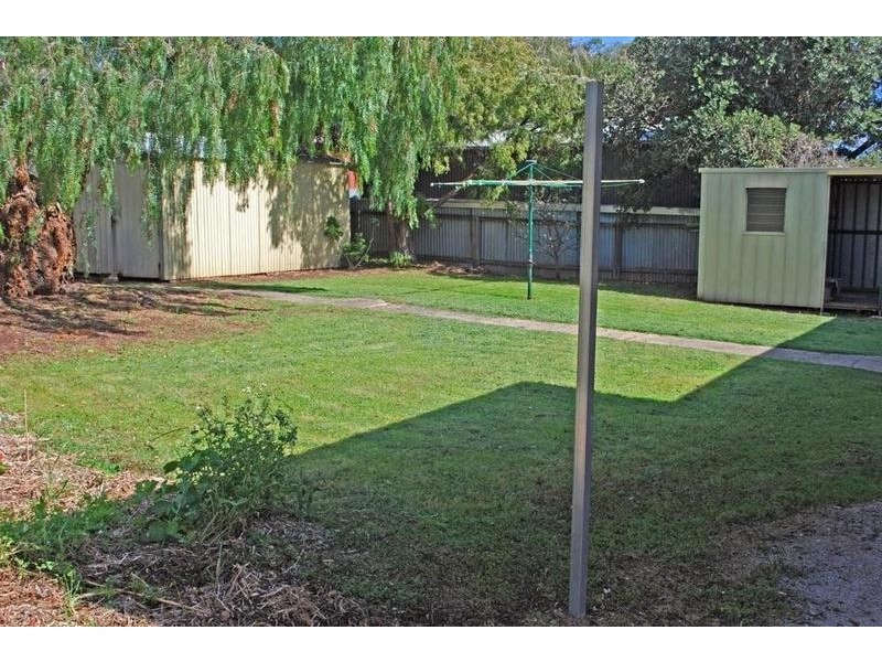 16 Parham Crescent, Port Noarlunga SA 5167