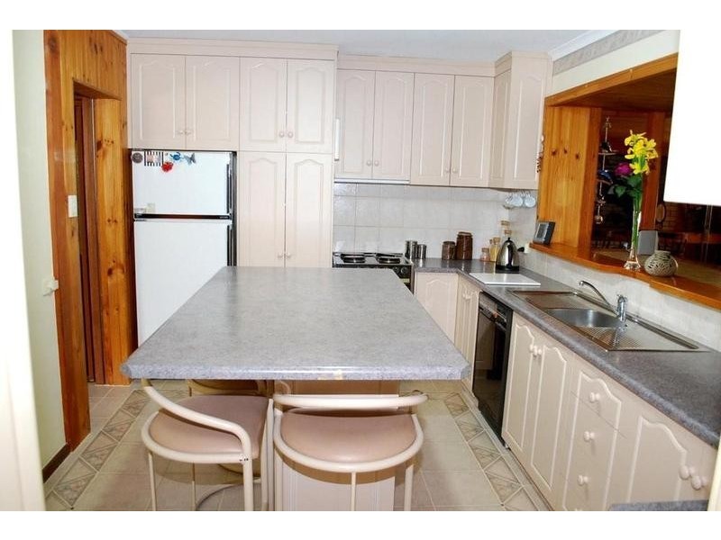 53 Lyndhurst Road, Seaford SA 5169