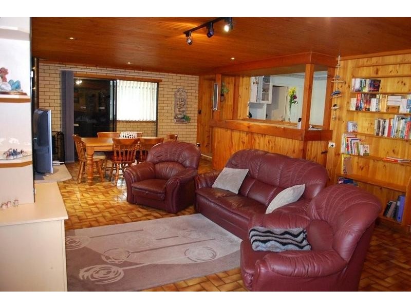 53 Lyndhurst Road, Seaford SA 5169