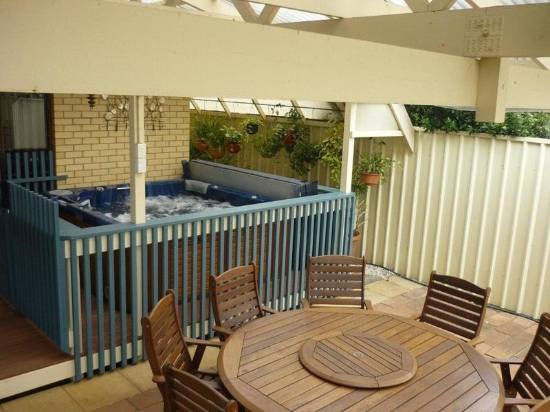 53 Lyndhurst Road, Seaford SA 5169