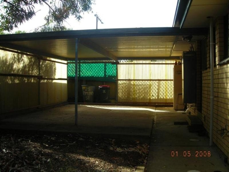 25 Edmund Street, Christie Downs SA 5164