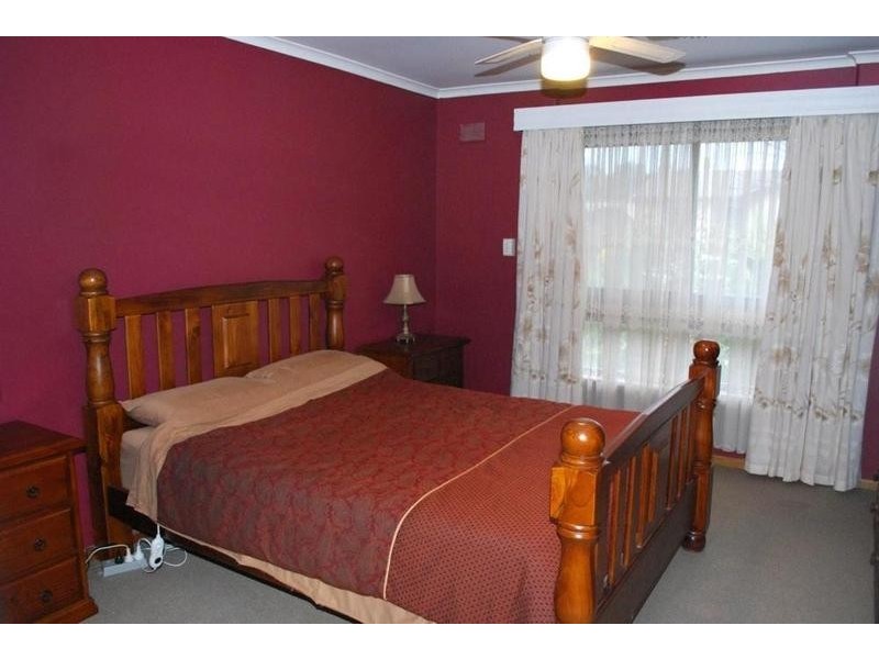 21 Abbott Avenue, Morphett Vale SA 5162