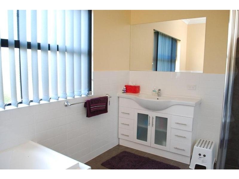 76 Roy Terrace, Christies Beach SA 5165