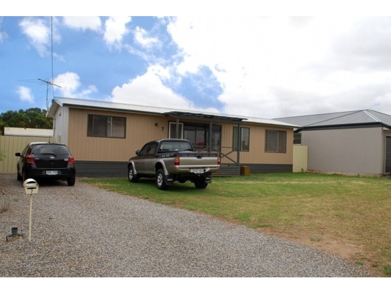 7 Yachtsman Street, Seaford SA 5169