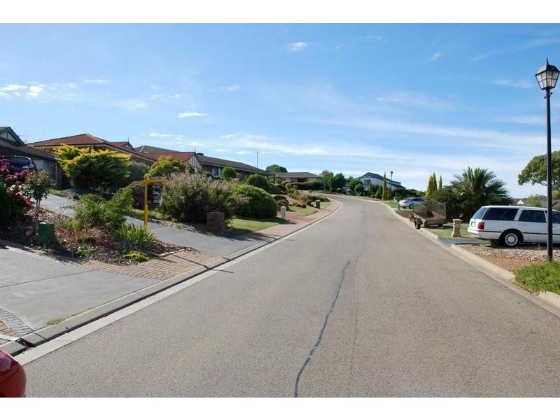 4 Kings Hill Circuit, Onkaparinga Hills SA 5163