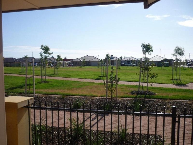 4/(Lot 468) Silver Lane, Seaford Meadows SA 5169