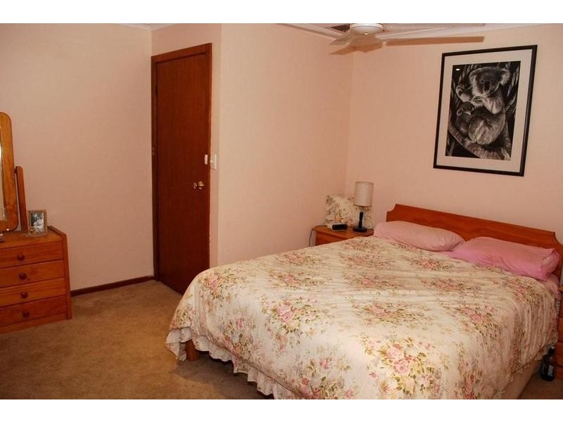 19a Lorne Crescent, Huntfield Heights SA 5163