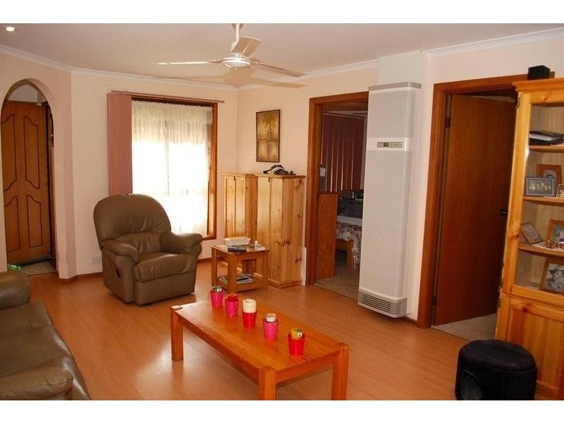 19a Lorne Crescent, Huntfield Heights SA 5163