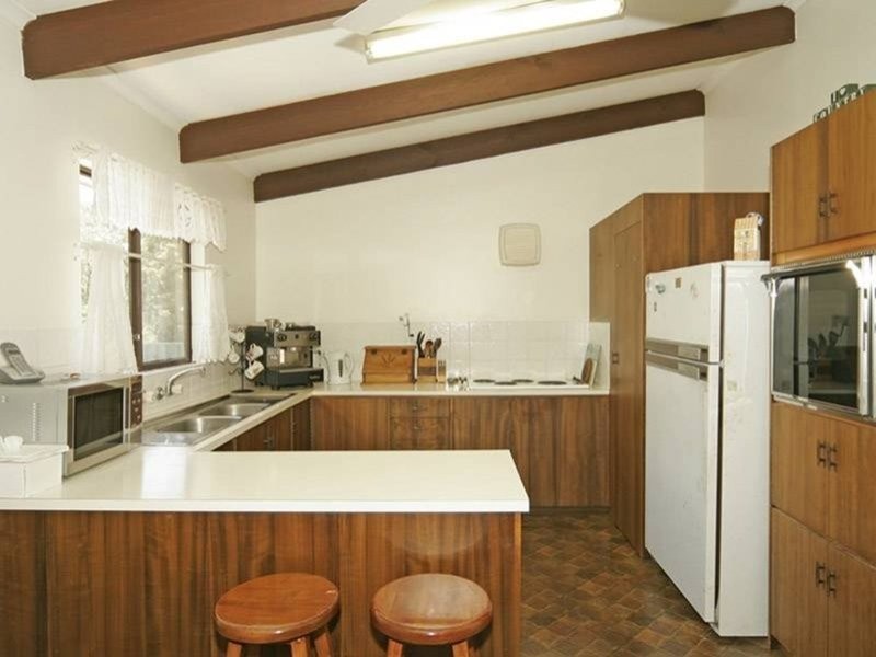 4 Nicol Street, Mclaren Vale SA 5171