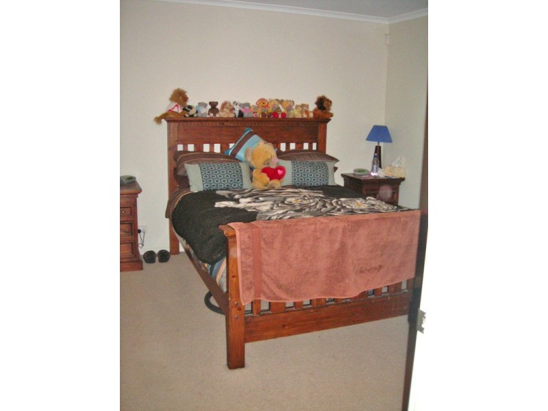 11 Fuschia Street, Huntfield Heights SA 5163