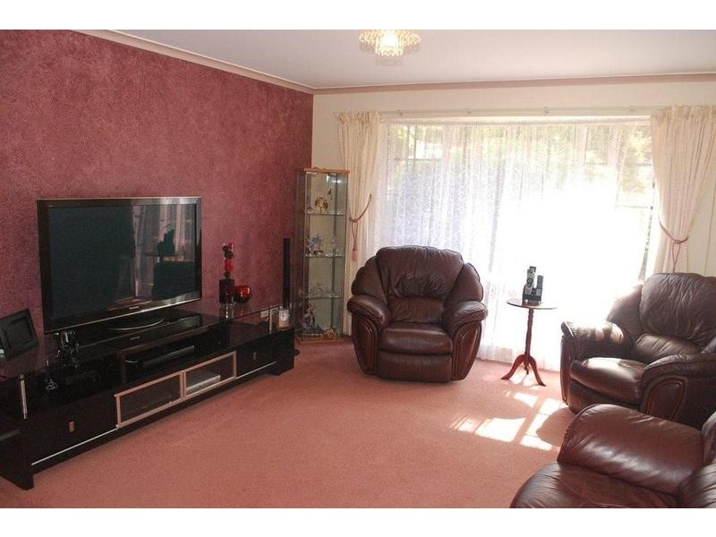 38 Horseshoe Drive, Woodcroft SA 5162