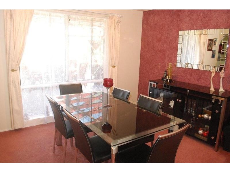 38 Horseshoe Drive, Woodcroft SA 5162