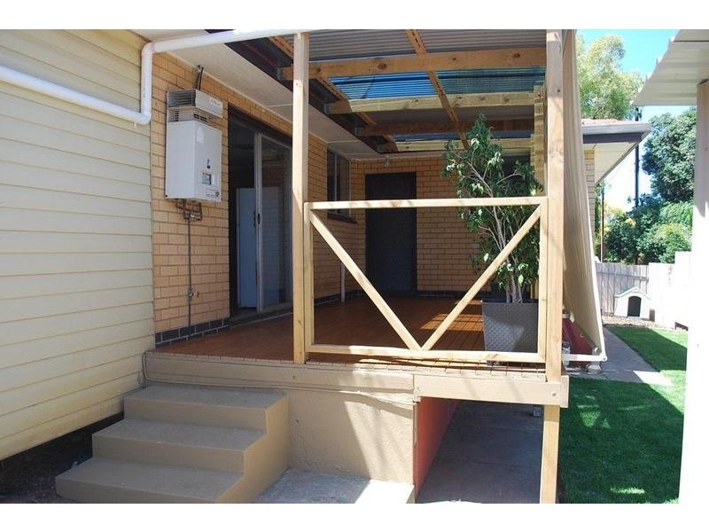 1 Pinchbeck Street, Morphett Vale SA 5162