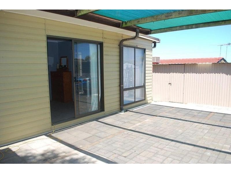 1 Pinchbeck Street, Morphett Vale SA 5162