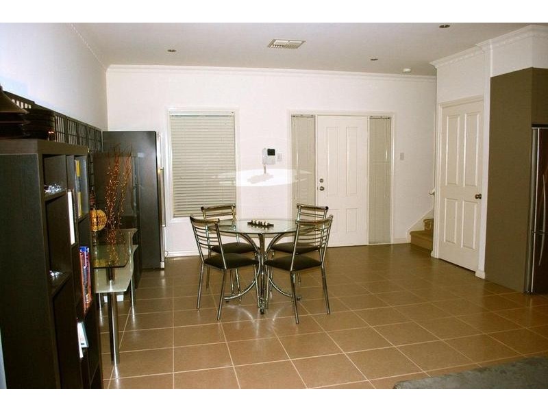 2/13 Maxwell Road, Hackham West SA 5163