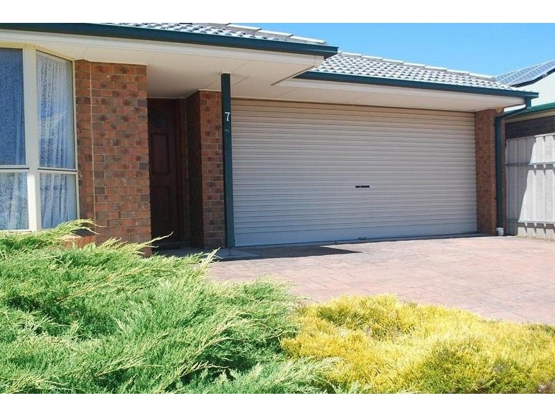 7 Tuscanny Way, Woodcroft SA 5162