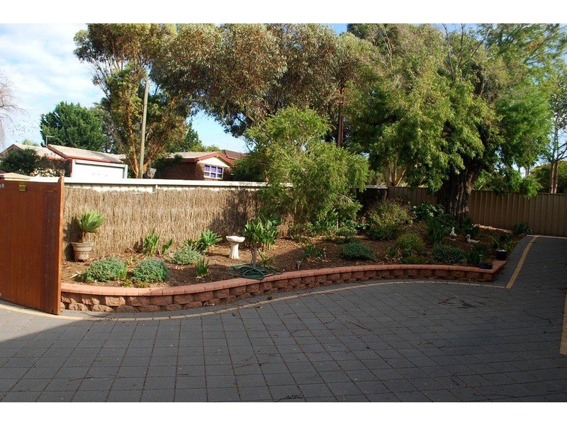 34 Suzanne Avenue, Morphett Vale SA 5162