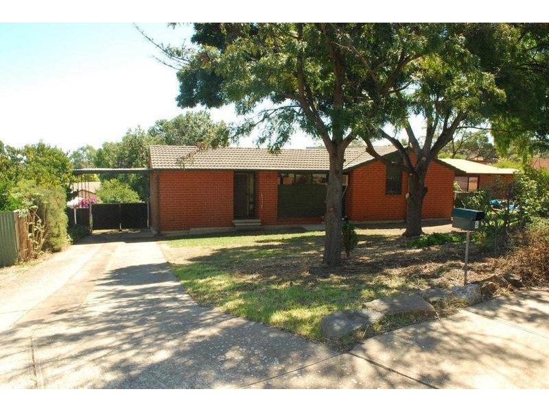 5 Giles Court, Christie Downs SA 5164