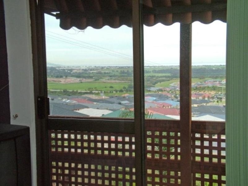 1 Clarke Street, Huntfield Heights SA 5163