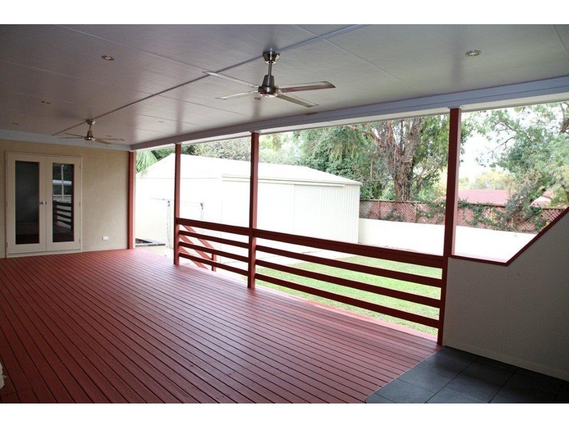 10 Liza Road, Happy Valley SA 5159