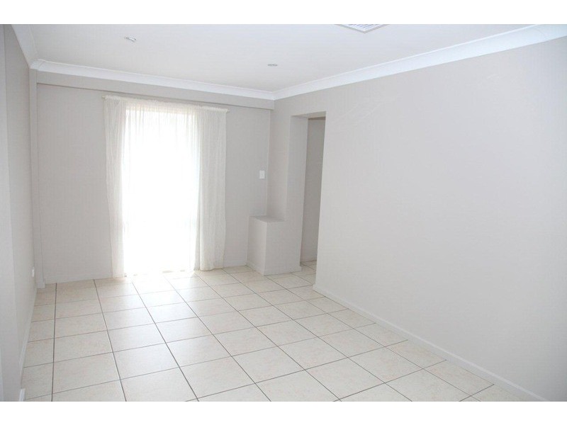 10 Liza Road, Happy Valley SA 5159