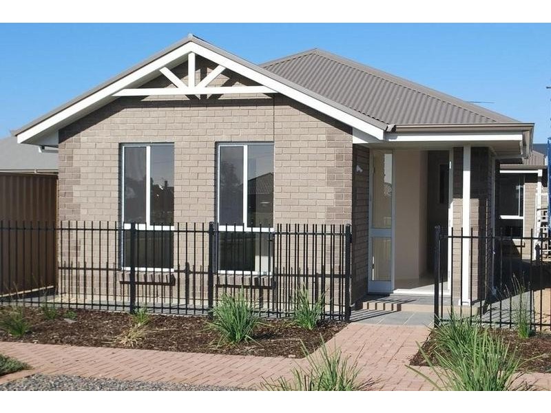10 Silver Lane, Seaford Meadows SA 5169