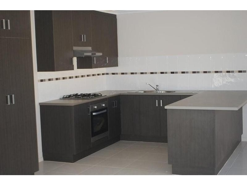 10 Silver Lane, Seaford Meadows SA 5169