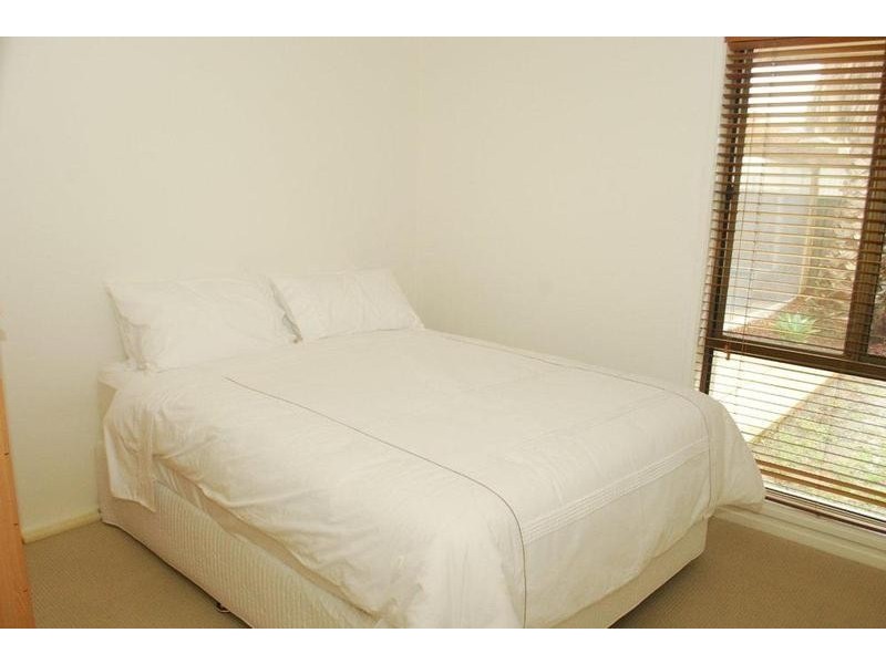 36 Lennard Drive, Moana SA 5169