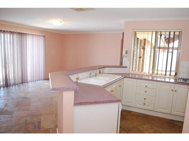 11 Pointon Street, Aldinga Beach SA 5173