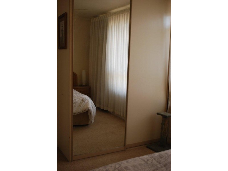 15 Saphire Road, Morphett Vale SA 5162