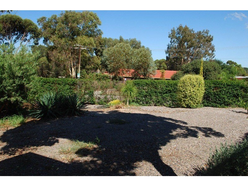 15 Saphire Road, Morphett Vale SA 5162