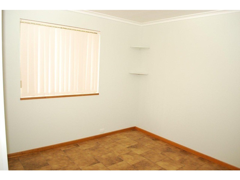 1 Clarke Crescent, Huntfield Heights SA 5163