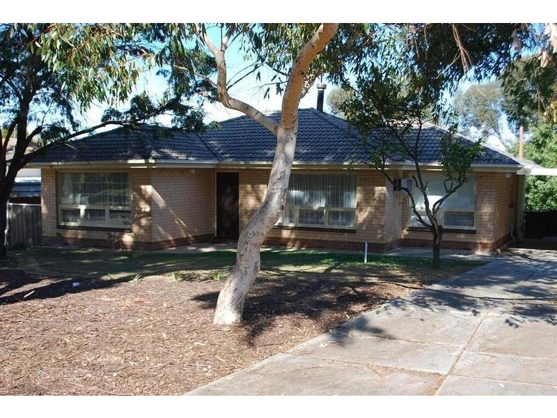 14 Richard Avenue, Hackham SA 5163