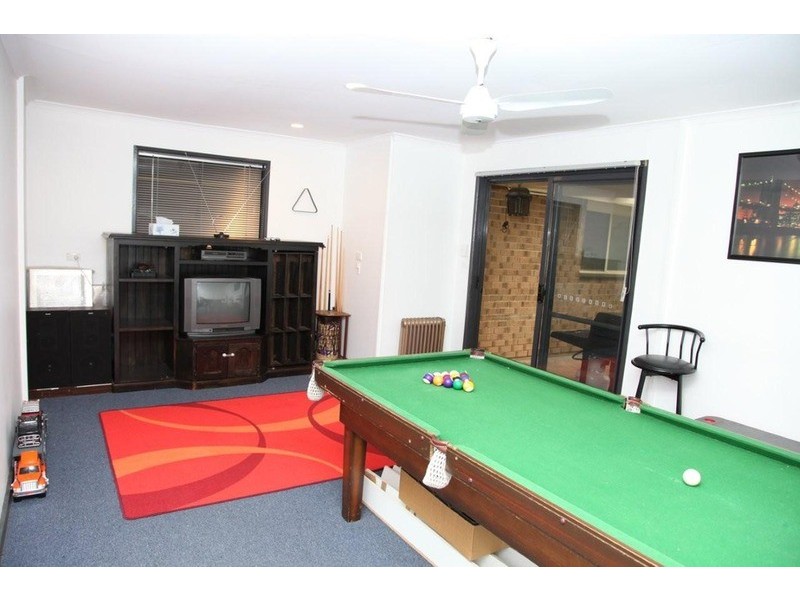 34 Heysen Drive, Trott Park SA 5158
