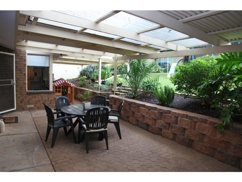 34 Heysen Drive, Trott Park SA 5158