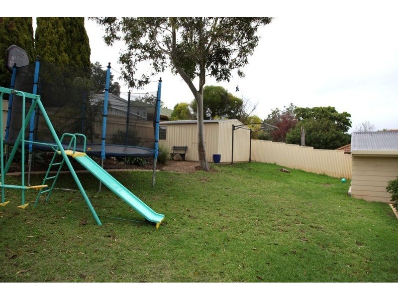 34 Heysen Drive, Trott Park SA 5158