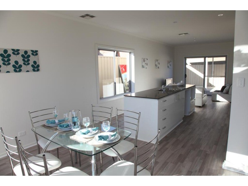 1,2,3,4/72 Gulfview Road, Christies Beach SA 5165