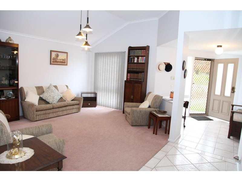 21 Oldborough Drive, Onkaparinga Hills SA 5163