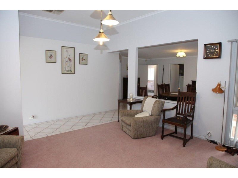 21 Oldborough Drive, Onkaparinga Hills SA 5163