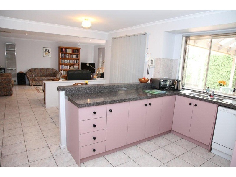 21 Oldborough Drive, Onkaparinga Hills SA 5163