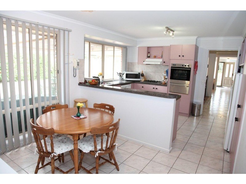 21 Oldborough Drive, Onkaparinga Hills SA 5163