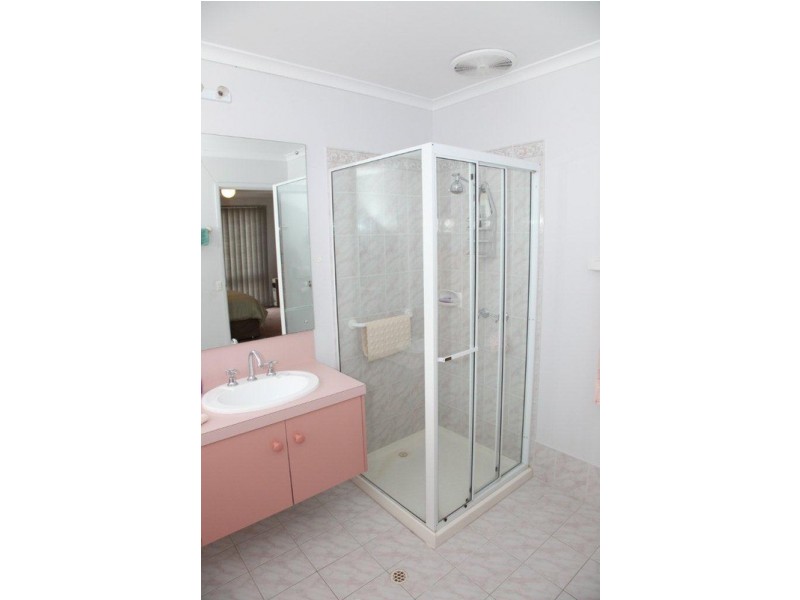 21 Oldborough Drive, Onkaparinga Hills SA 5163