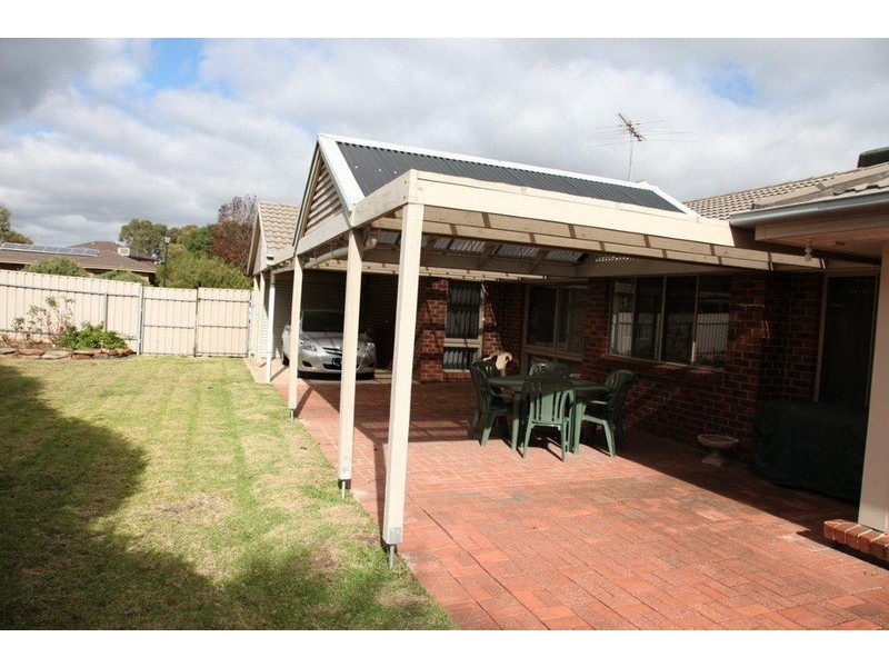 21 Oldborough Drive, Onkaparinga Hills SA 5163