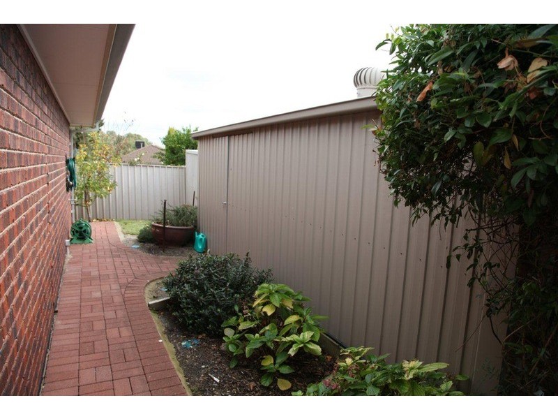 21 Oldborough Drive, Onkaparinga Hills SA 5163