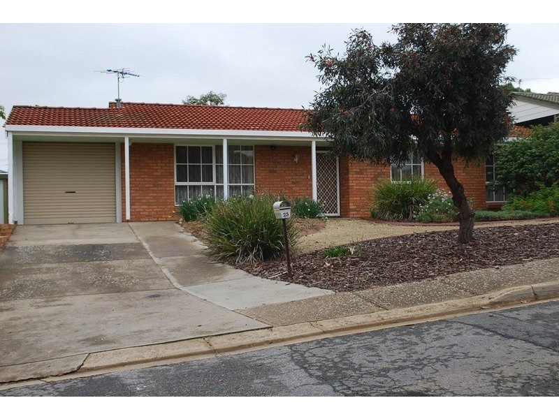 23 Candover Crescent, Huntfield Heights SA 5163