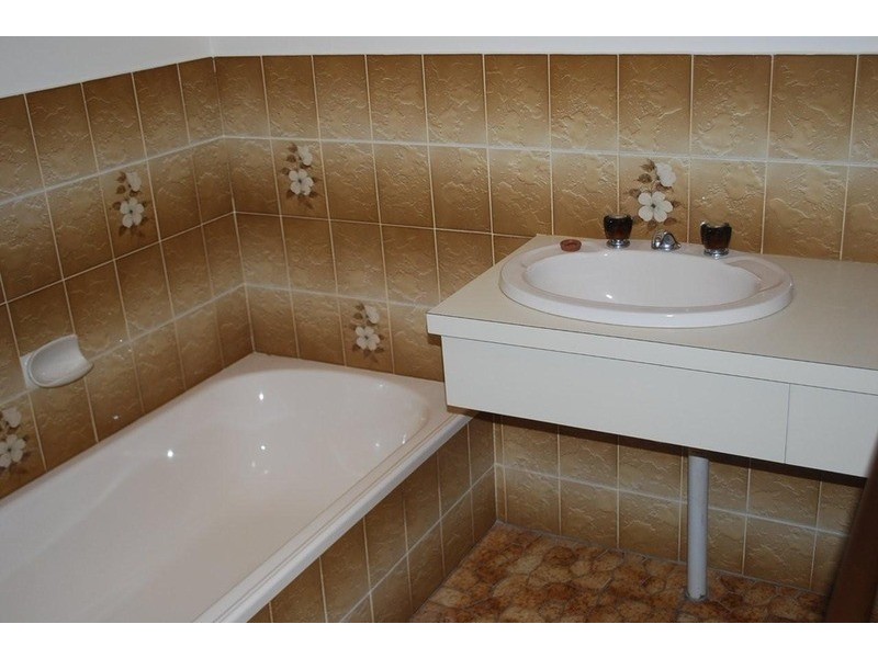 23 Candover Crescent, Huntfield Heights SA 5163