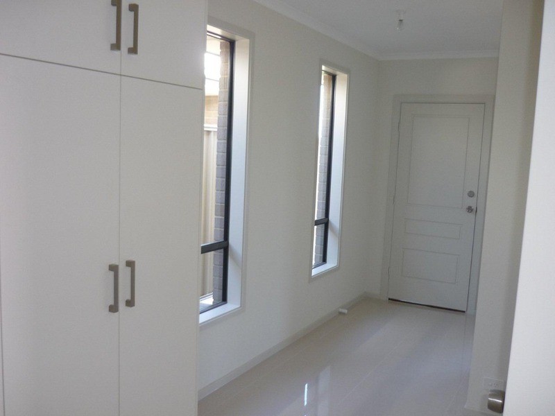 6 Silver Lane, Seaford Meadows SA 5169