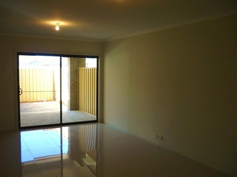 6 Silver Lane, Seaford Meadows SA 5169