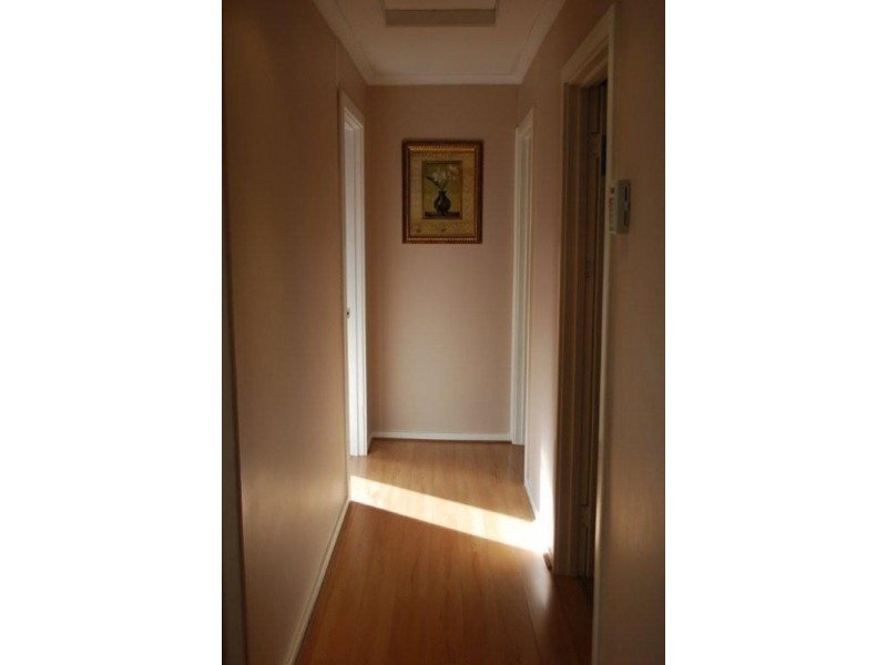 1 Hyacinth Crescent, Christie Downs SA 5164